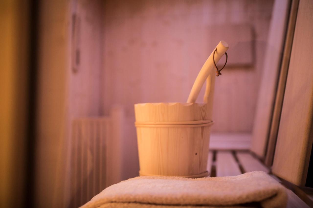 Slow Living Suite - Ferienwohnung Mit Privater Sauna & Garten Fiss Esterno foto