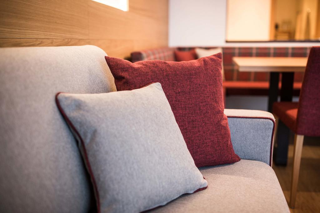 Slow Living Suite - Ferienwohnung Mit Privater Sauna & Garten Fiss Esterno foto