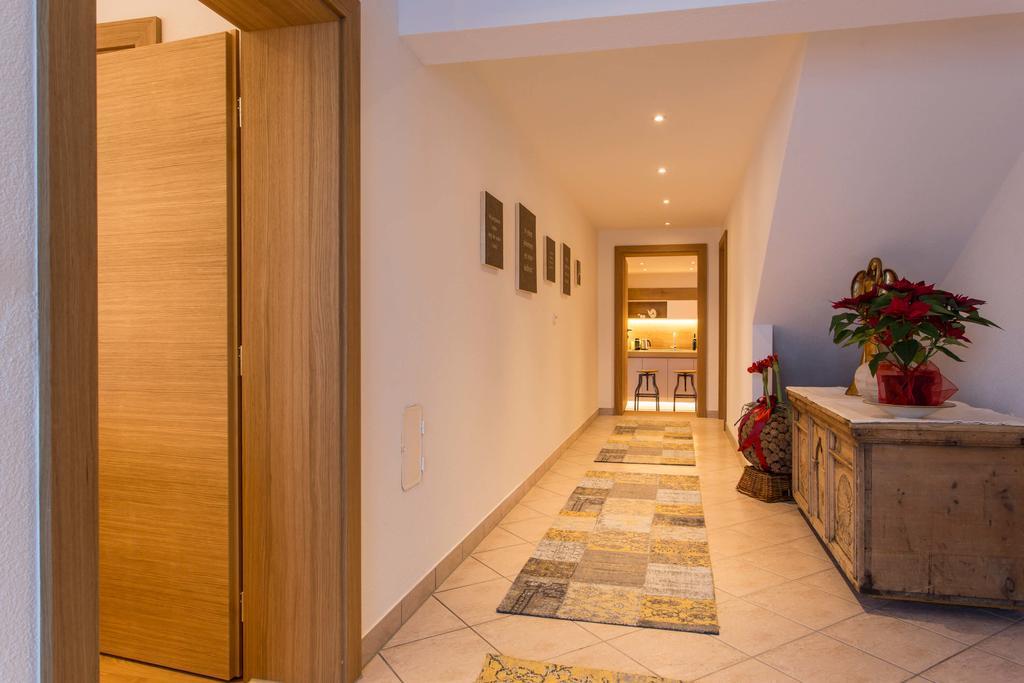 Slow Living Suite - Ferienwohnung Mit Privater Sauna & Garten Fiss Esterno foto