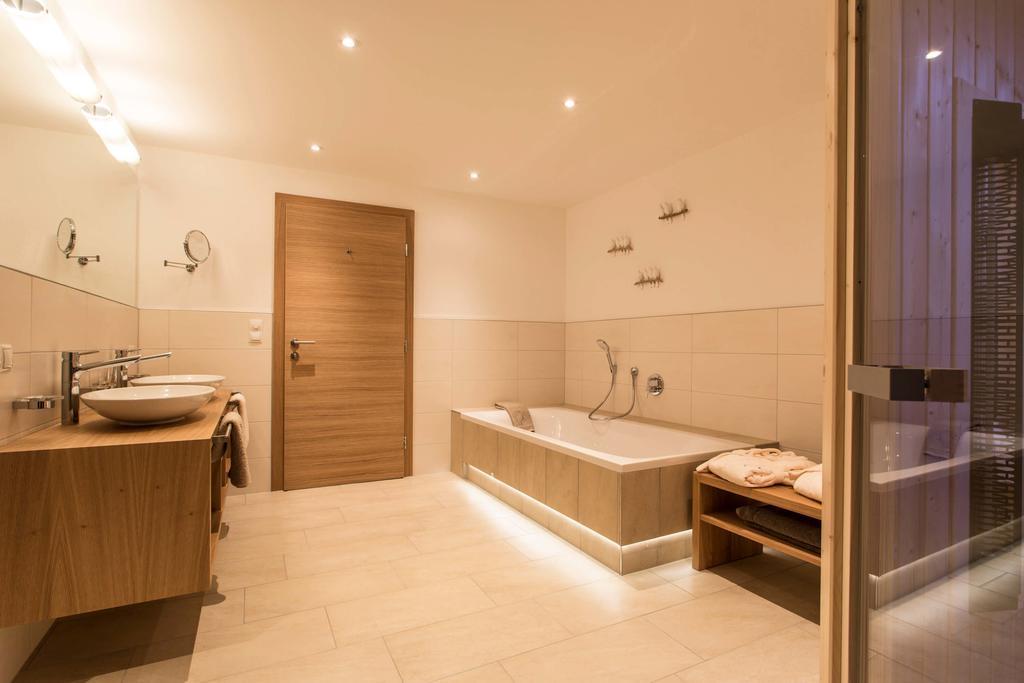 Slow Living Suite - Ferienwohnung Mit Privater Sauna & Garten Fiss Esterno foto